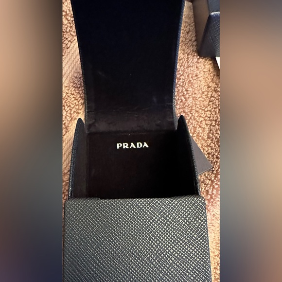 Nwt! Prada 52mm Cat Eye Sunglasses. - Picture 5 of 13